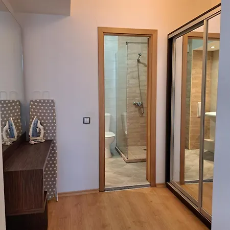 Joy Apartment *