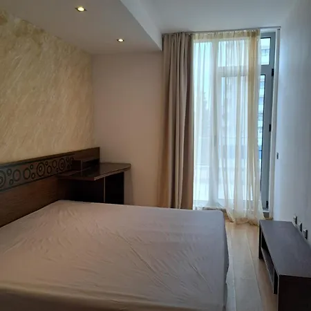 Joy Apartment *